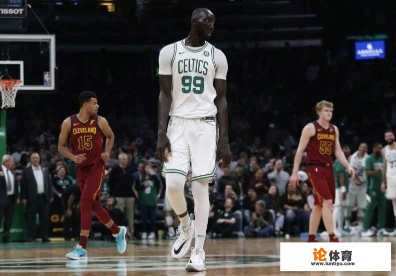 NBA中比姚明高的都有谁?_比姚明高的nba球员 NBA中比姚明高的都有谁?_比姚明高的nba球员