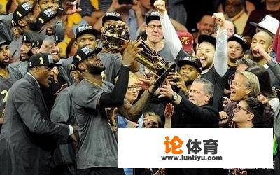 回看16年nba总决赛G7最后6.5秒，库里三分不中，杨毅和柯凡为什么说没有了，没有奇迹了？_回看nba总决赛