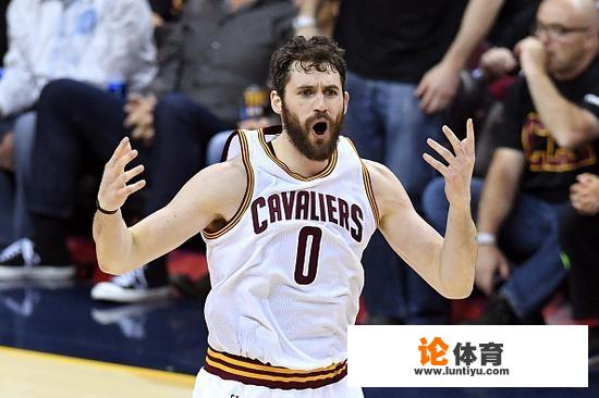 NBA总决赛g3，半场比赛结束骑士58:52领先，骑士能否赢下本场比赛呢？_nba总决赛录像G3