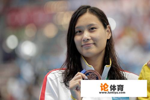 美女游泳选手陆滢被称为泳坛身材最好的女运动员,你怎么看?_美女游泳运动员视频下载 美女游泳选手陆滢被称为泳坛身材最好的女运动员,你怎么看?_美女游泳运动员视频下载