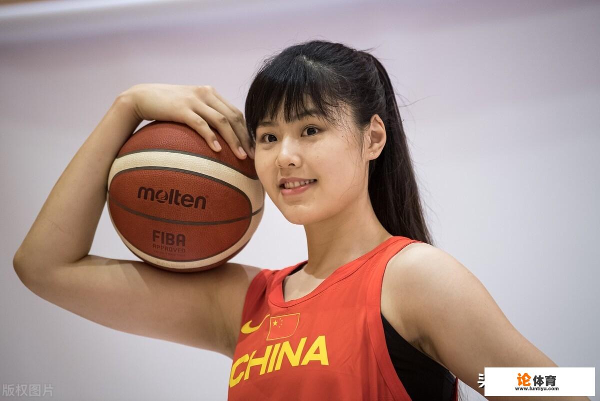 李月汝的身高是多少？在女篮里如何呢