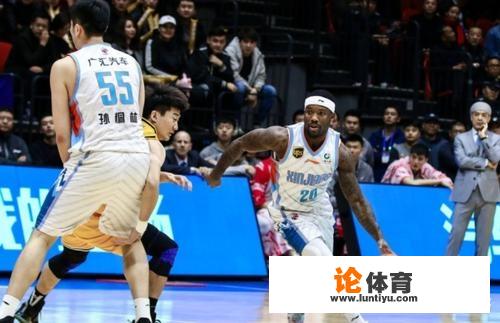 CBA半决赛辽宁和新疆谁的实力更强