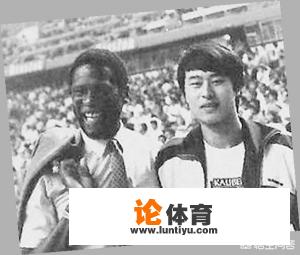 为什么第一个被NBA选中的中国球员宋涛当年没去NBA打球呢?他的现状如何 为什么第一个被NBA选中的中国球员宋涛当年没去NBA打球呢?他的现状如何