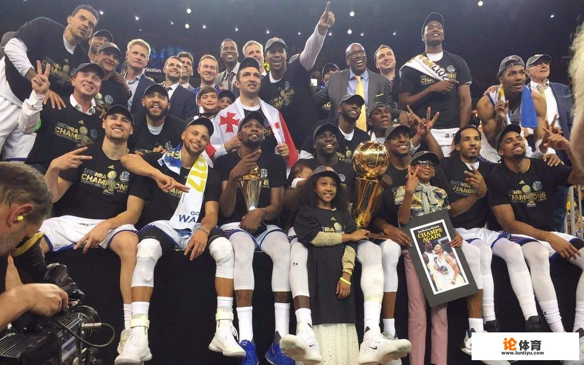 NBA现役共有几名教练执教的球队获得过总冠军？他们分别都是谁