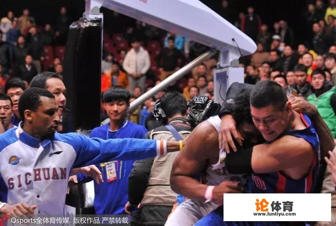 周琦哪年进的cba 周琦哪年进的cba