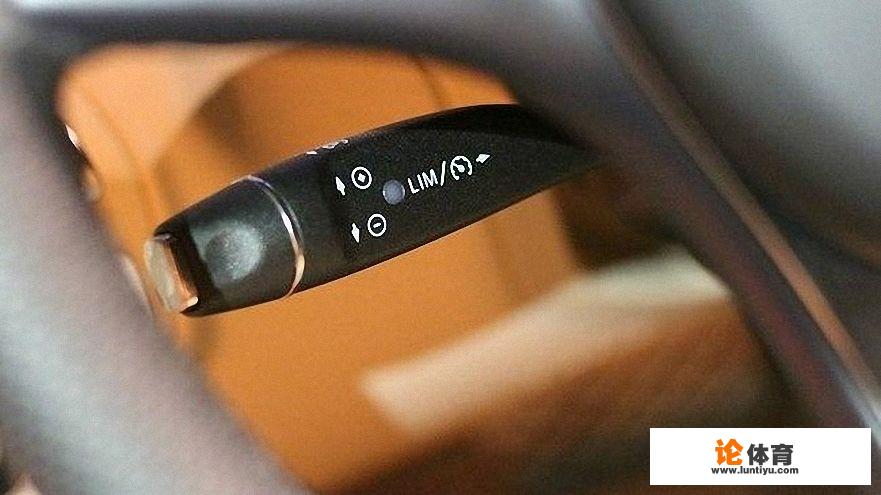 如何看待河南奔驰车定速巡航失控时速120狂奔近1小时一事 如何看待河南奔驰车定速巡航失控时速120狂奔近1小时一事