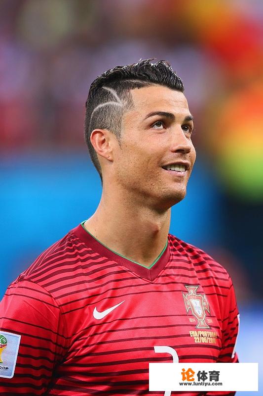 意大利前锋维埃里06世界杯踢不踢 意大利前锋维埃里06世界杯踢不踢