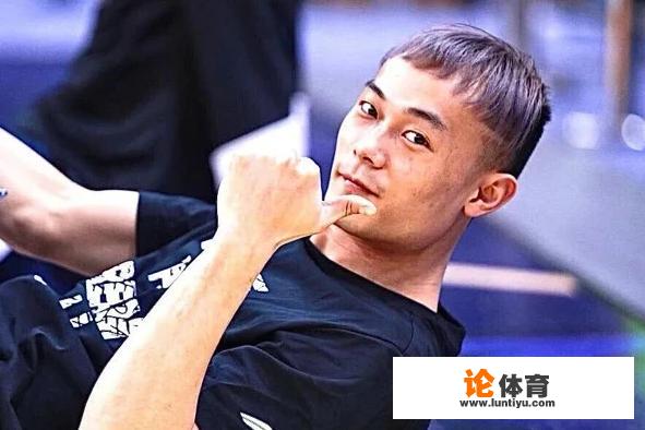 为什么汤杰能去参加NBA选秀，总决赛MVP胡明轩不能