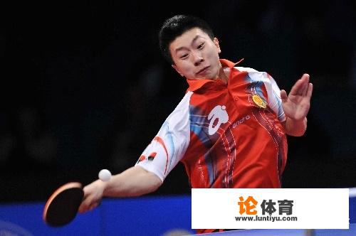 王艺迪走路的姿势像什么