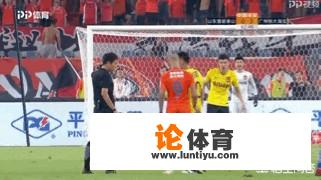 中超第21轮，恒大球员郑智和梅方累积4黄停赛，他们是故意洗牌，备战和国安比赛嘛