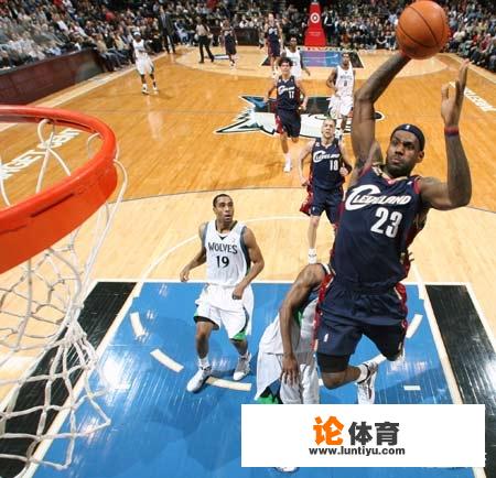 美国网友绘制的NBA球星“撒尿”图，分别都是什么意思