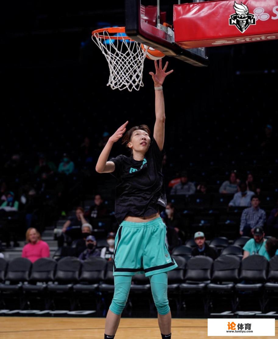 韩旭再签WNBA，她代表中国篮球的希望吗