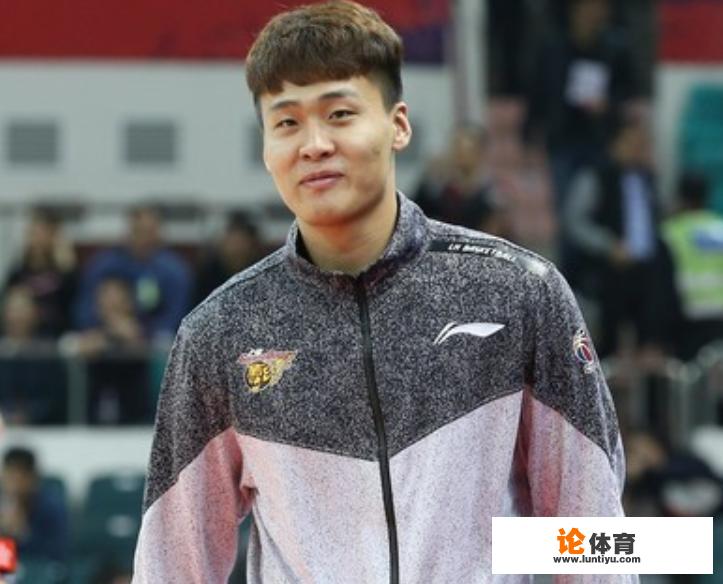 为什么CBA球衣颜值比NBA低那么多