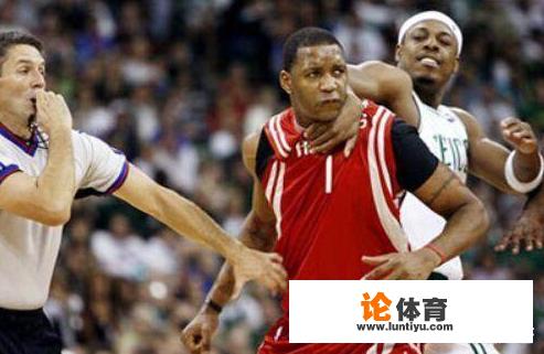 nba 2004年的，奥本山宫殿斗殴事件，是怎麼回事