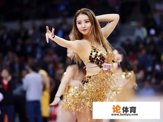 为什么广东宏远啦啦队队长黄逸辉被一些球迷称为“CBA最美篮球宝贝”? 为什么广东宏远啦啦队队长黄逸辉被一些球迷称为“CBA最美篮球宝贝”?