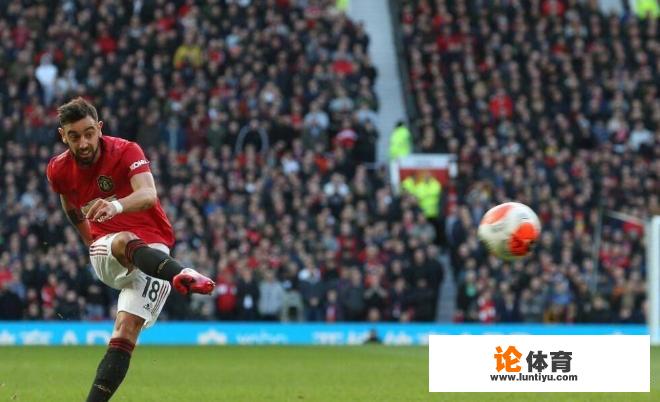 加盟就是核心！B费当选英超2月最佳球员，成曼联本赛季第一人！他和博格巴，谁更强？