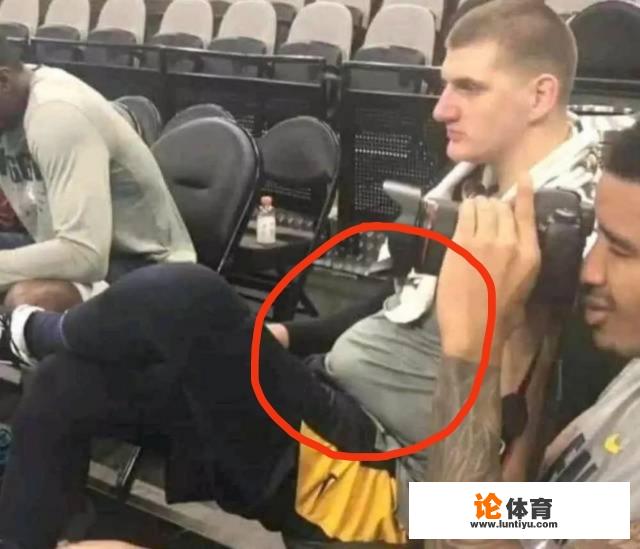 nba球员一拉就脱掉的长裤叫什么名字？