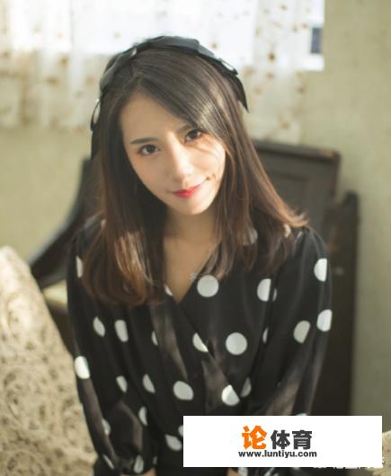 赵嘉俊是职业选手吗? 赵嘉俊是职业选手吗?