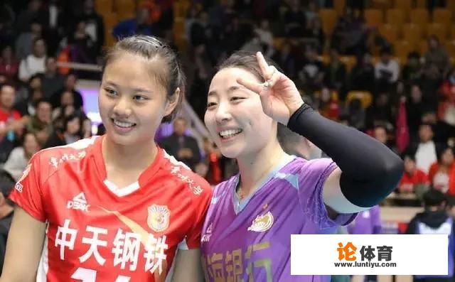 儿子参加排球比赛发朋友圈？