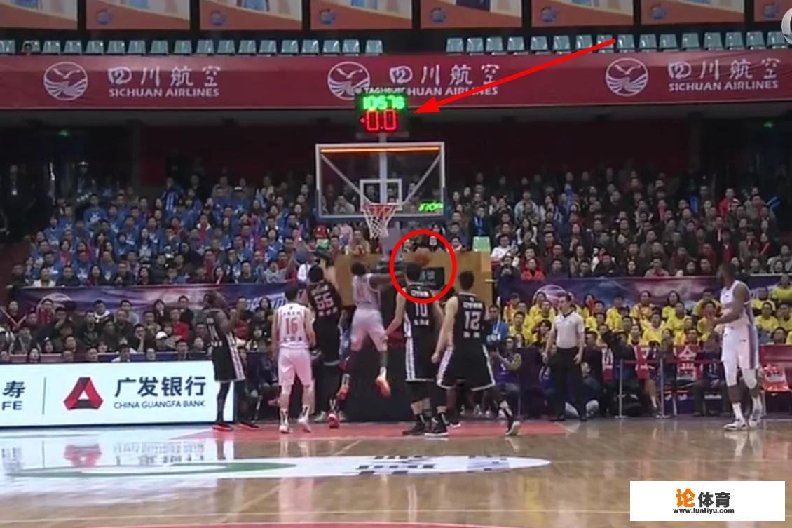11月11日,CBA第十轮比赛辽宁与四川的焦点之战,竟然出现了超时2+1,你怎么看? 11月11日,CBA第十轮比赛辽宁与四川的焦点之战,竟然出现了超时2+1,你怎么看?