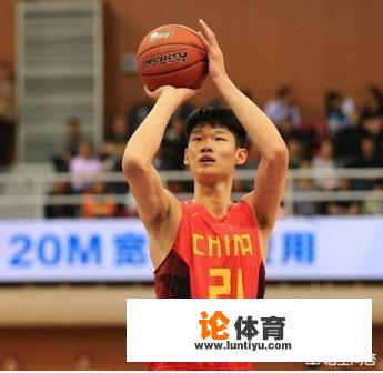 近日日外媒报道NBA多只球队对中国球员胡金秋有意，你认为他适合NBA吗？