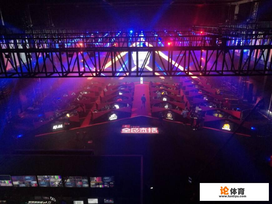 3月14号绝地求生全民总决赛,韦神穿着拖鞋出战,本次比赛有哪些看点? 3月14号绝地求生全民总决赛,韦神穿着拖鞋出战,本次比赛有哪些看点?