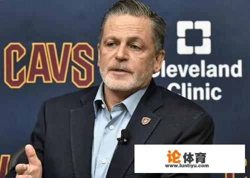 NBA收入下滑，为何骑士老板吉尔伯特还能一年收入421亿？