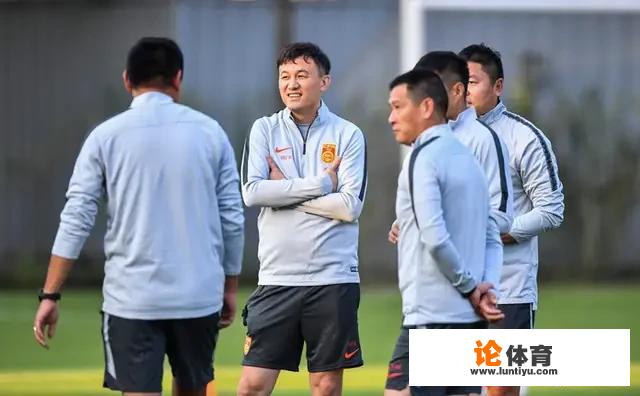 U23亚洲杯抽签结果出炉：中国和韩国、伊朗同组，你觉得中国队可以出线吗？