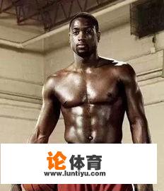 NBA众多球星里，谁的腹肌最有美感？