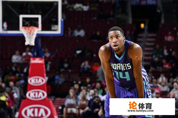 迈基吉从榜眼到底薪，为什么会出现这种情况？他还能留在NBA吗？