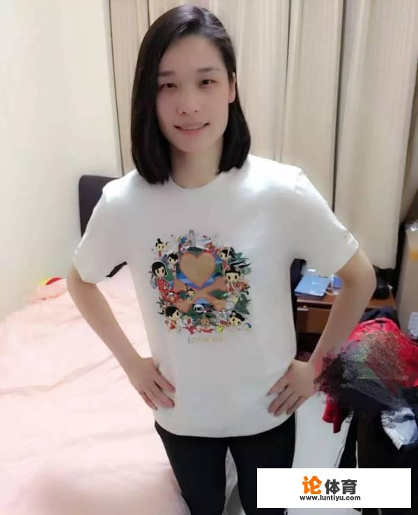 中国女排林莉生活照？