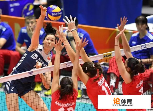 简述排球正面上手传球的动作要领? 简述排球正面上手传球的动作要领?