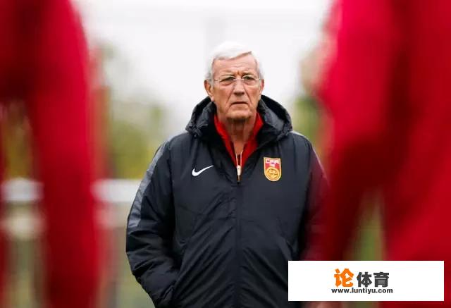 里皮直言尤文已提前31轮锁定联赛冠军,C罗的优秀发挥他一点也不意外,你怎么看? 里皮直言尤文已提前31轮锁定联赛冠军,C罗的优秀发挥他一点也不意外,你怎么看?