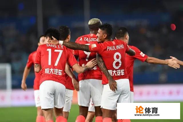 小白vs暴力鸟！神户2-0鹿岛斩获天皇杯，晋级亚冠正赛与恒大同组，你怎么看？