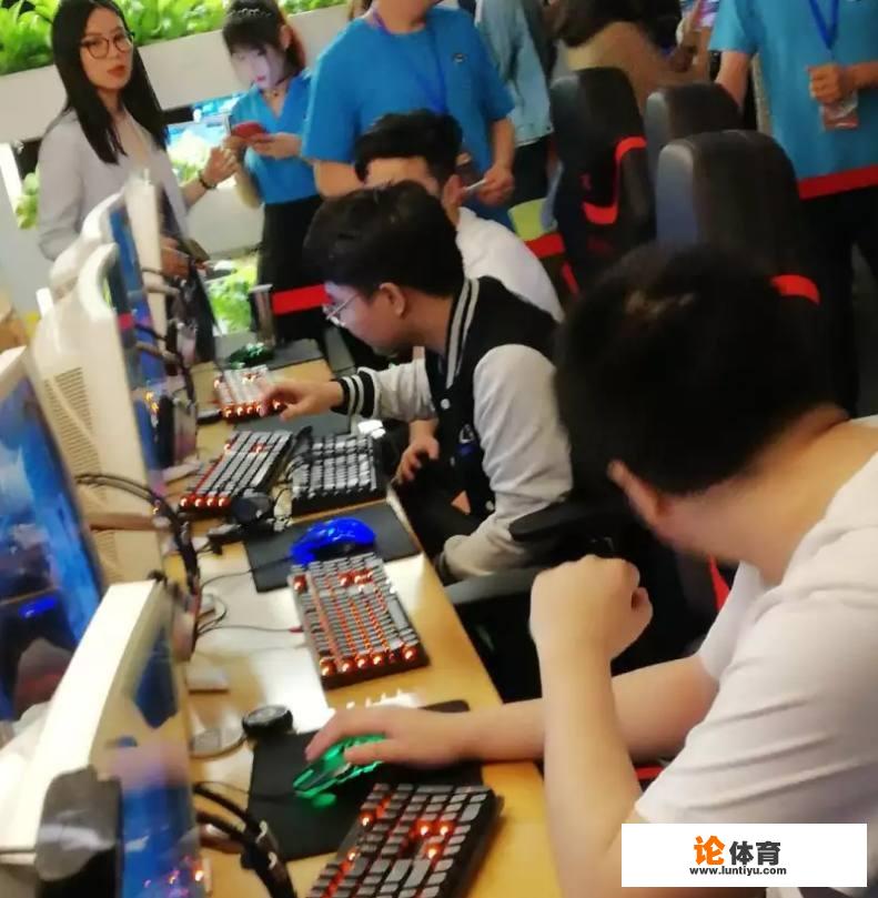 怎么在网吧里玩绝地求生? 怎么在网吧里玩绝地求生?