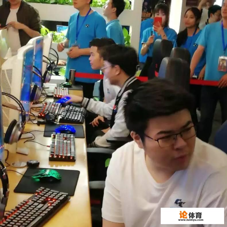 怎么在网吧里玩绝地求生? 怎么在网吧里玩绝地求生?