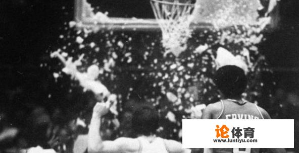 nba历史一共有几次扣篮把篮板扣碎的人?(我记得奥胖是一个~)? nba历史一共有几次扣篮把篮板扣碎的人?(我记得奥胖是一个~)?