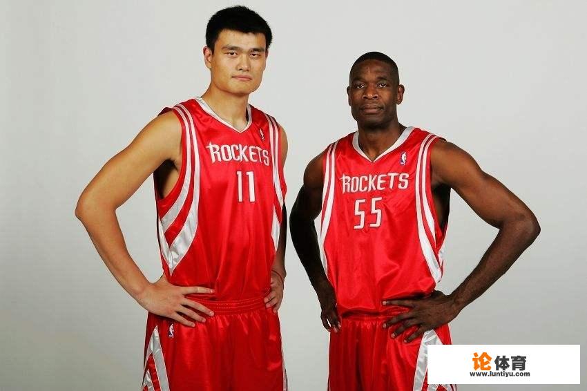 NBA历史上单场被盖帽的记录是多少? NBA历史上单场被盖帽的记录是多少?