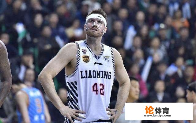 昔日辽宁男篮强悍大外援恐告别CBA,辽篮球迷想念“白魔兽”吗? 昔日辽宁男篮强悍大外援恐告别CBA,辽篮球迷想念“白魔兽”吗?