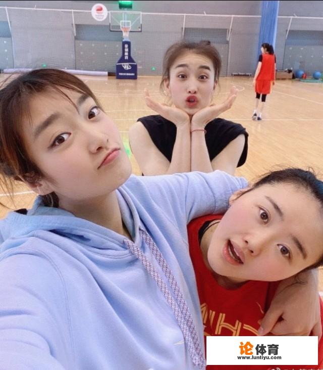 中国女篮目前主力球员都有哪些?各个位置上的佼佼者有哪里? 中国女篮目前主力球员都有哪些?各个位置上的佼佼者有哪里?