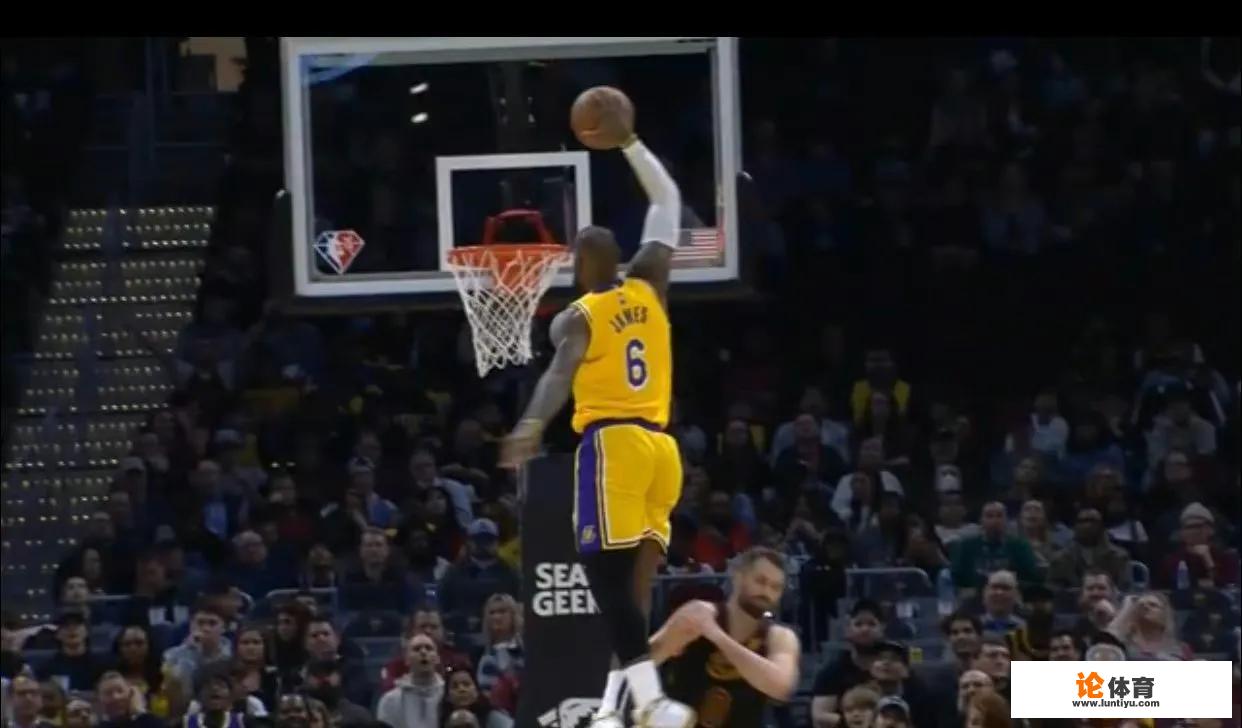 詹姆斯一共在NBA打了几年球? 詹姆斯一共在NBA打了几年球?