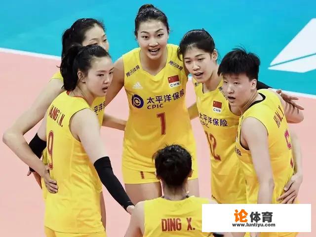 小女孩练排球有什么出路? 小女孩练排球有什么出路?