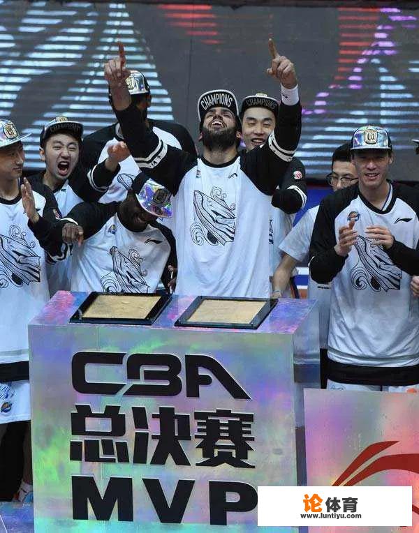 吴前肋骨骨折,浙江球迷骂人被弱化,CBA陷入抹黑漩涡尴尬吗? 吴前肋骨骨折,浙江球迷骂人被弱化,CBA陷入抹黑漩涡尴尬吗?