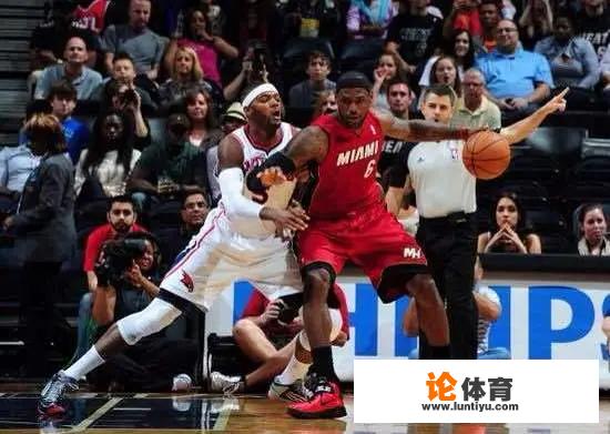 约什史密斯怎么堕落这么快，下赛季应该是丢工作了？