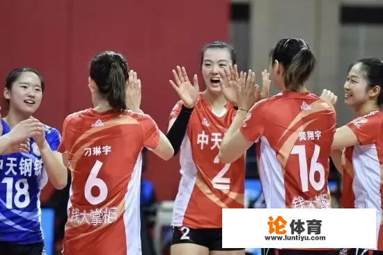 排球如何接重扣球？