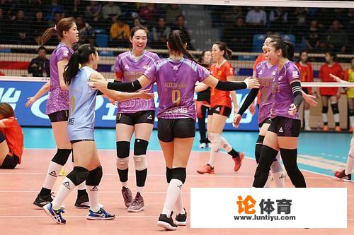 女排联赛分为两个半区来打,那半决赛和决赛谁将多一个出场优势?求科普? 女排联赛分为两个半区来打,那半决赛和决赛谁将多一个出场优势?求科普?