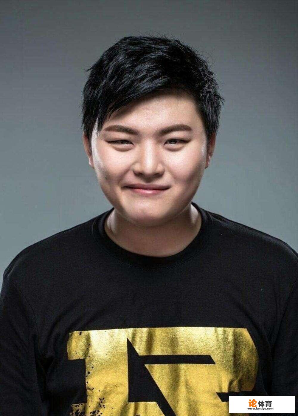 为什么像UZI、厂长这些重量级职业选手,没参加英雄联盟德玛西亚杯? 为什么像UZI、厂长这些重量级职业选手,没参加英雄联盟德玛西亚杯?