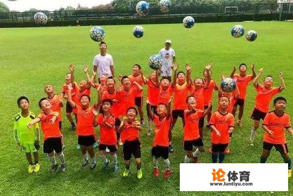 中超俱乐部的梯队有哪些? 中超俱乐部的梯队有哪些?