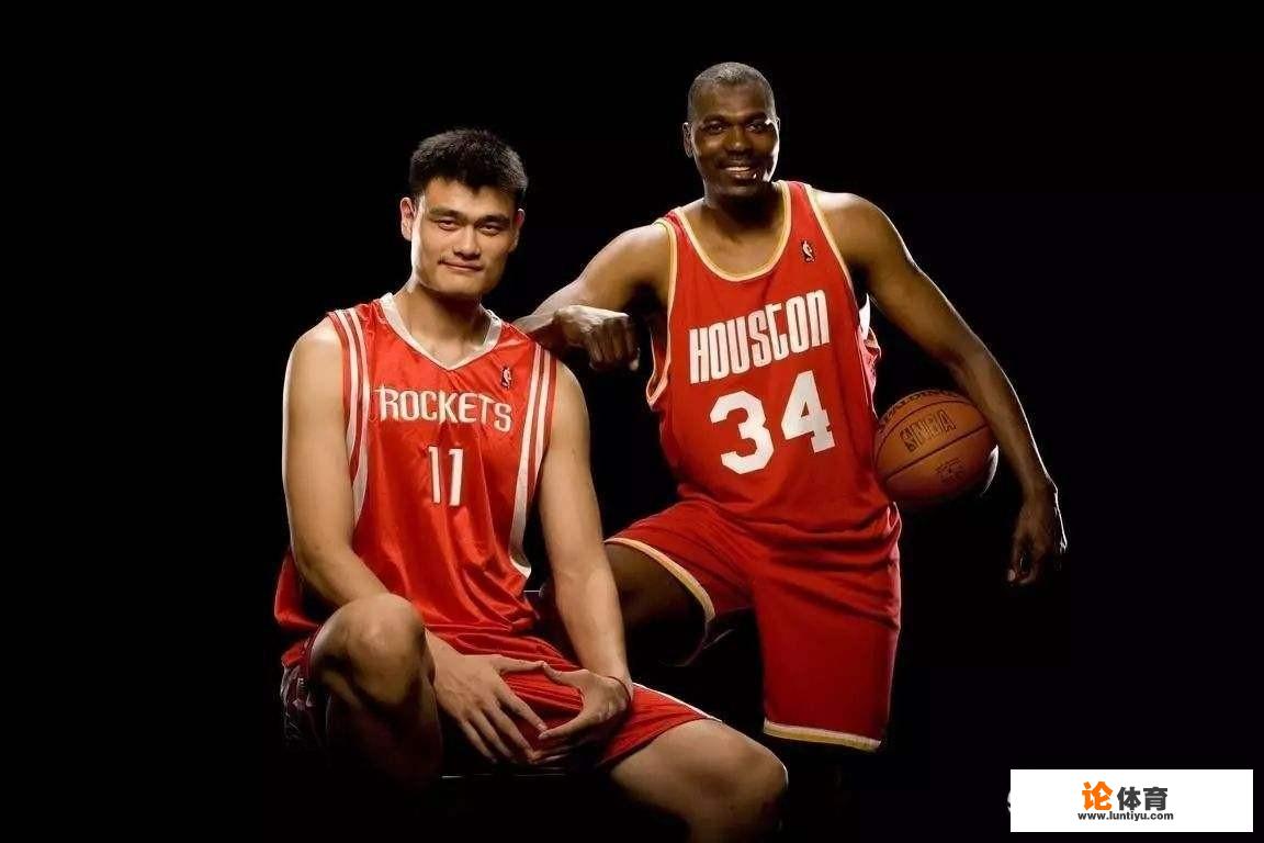 中国有谁进入nba的男篮球员？