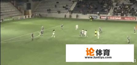 女足欧冠,王霜射门打在后卫身上折射破门,为什么不算乌龙球而算是王霜进的? 女足欧冠,王霜射门打在后卫身上折射破门,为什么不算乌龙球而算是王霜进的?